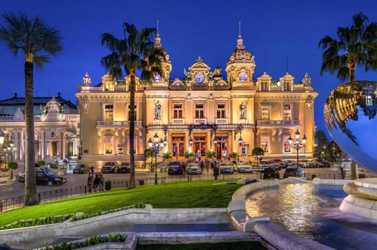 New Designer Next To Casino Square With Ac & Internet * Monte-Carlo