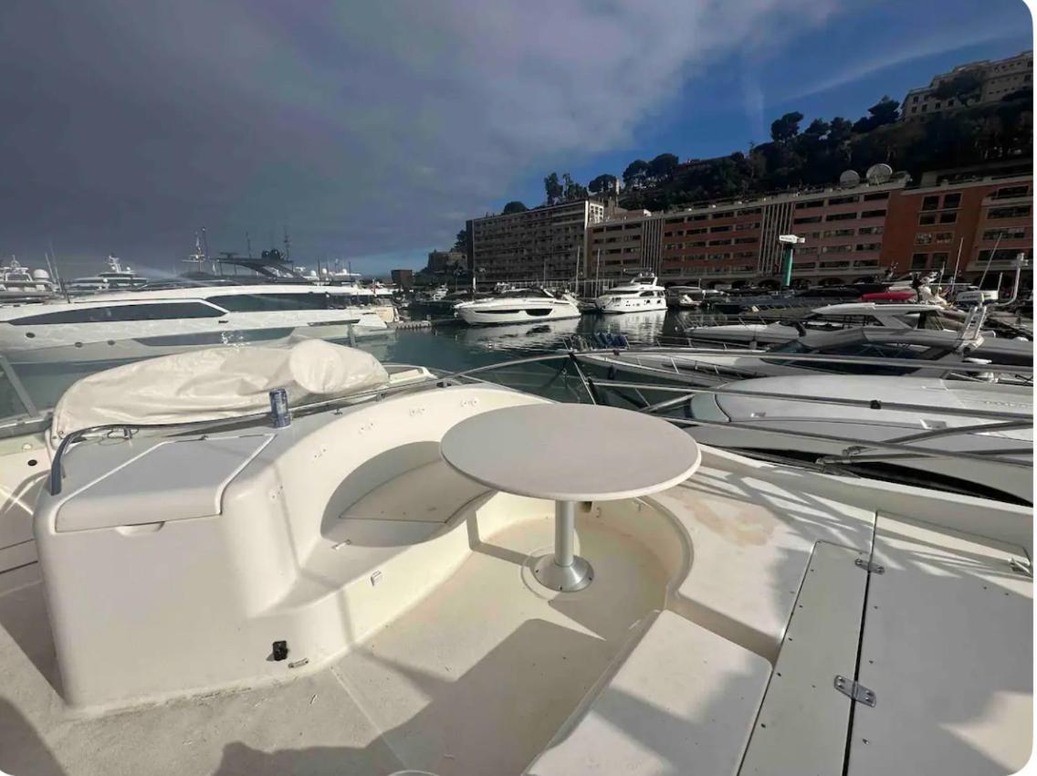 Båthotell Yatch The Rock Monte Carlo